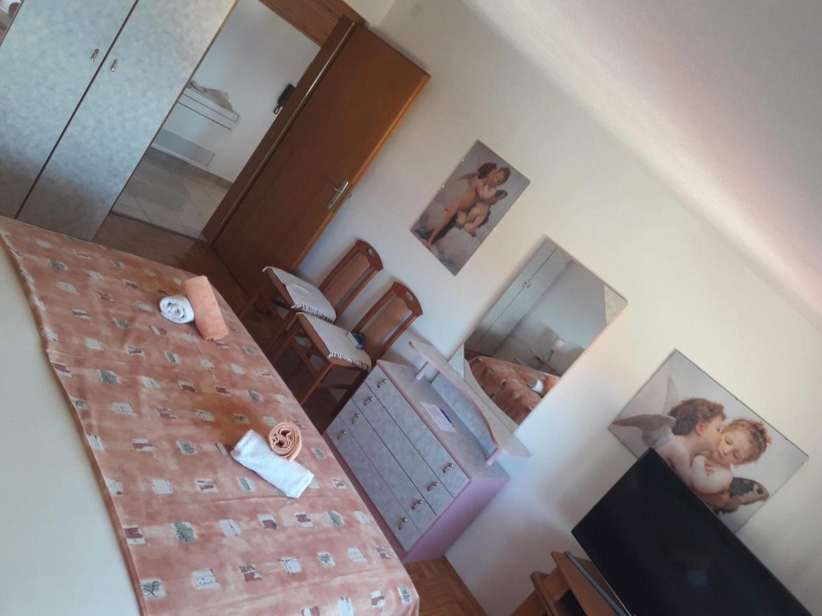Apartmani Mila 珀德垂那 外观 照片
