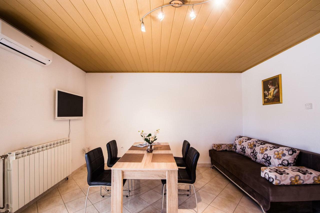 Apartmani Mila 珀德垂那 外观 照片